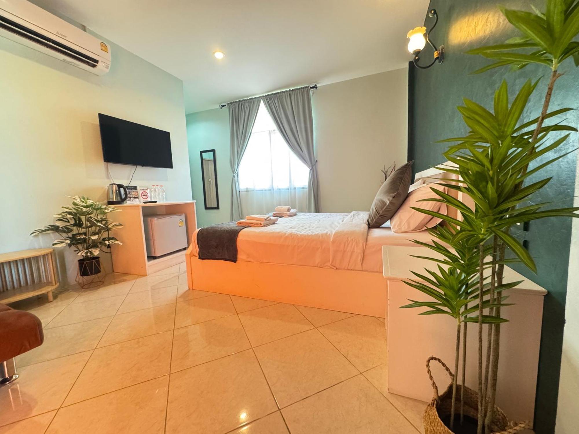 Venice Hotel Hua Hin Bagian luar foto